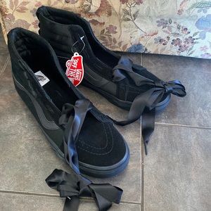 Brand New In Box High Top Satin Vans